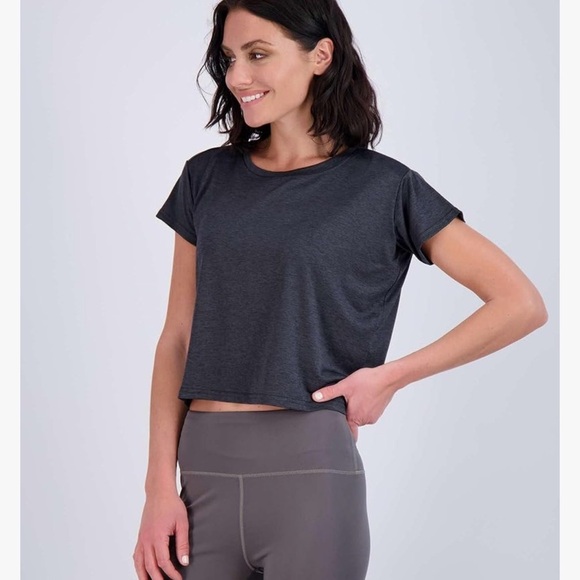 5 pack women’s crop tee shirts size large - Picture 2 of 4